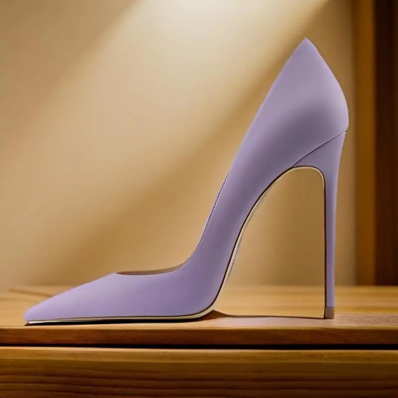 Photography Basics - Scarpe con tacco alto a punta